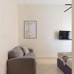 Iflat Esquilino Lovely Apartment